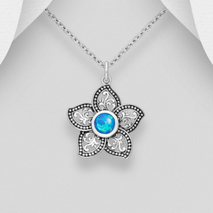 Pendentif Fleur en argent 925ème et Opale Bleu Profond