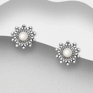 Boucles d'oreilles en argent 925ème et Nacre blanche