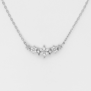 Collier Fleurs en argent 925ème et zyrconium